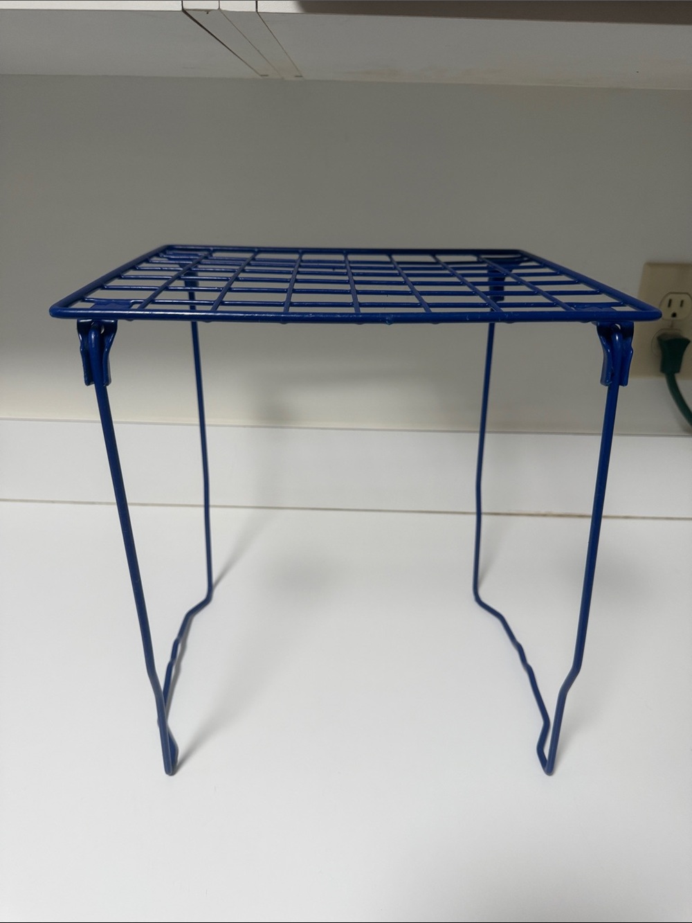 Blue Wire Folding Shelf Organizer